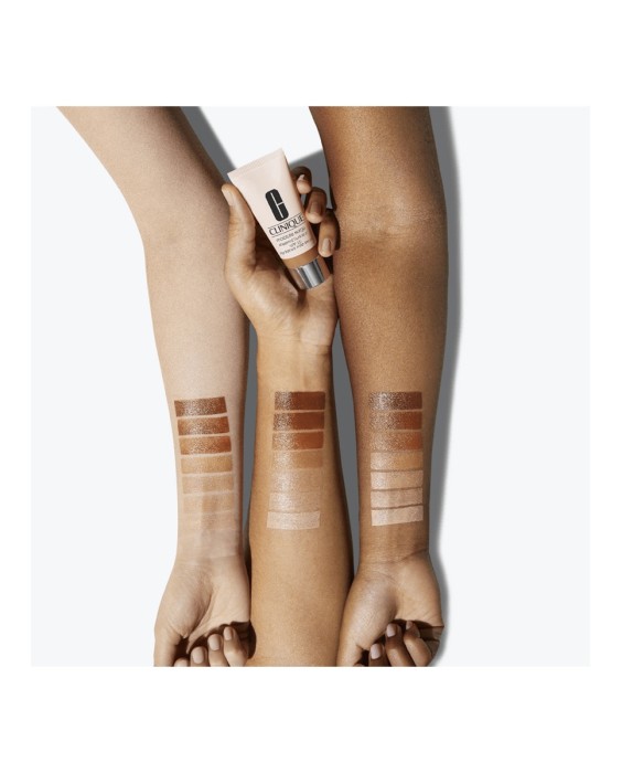 Crema hidratante con color Moisture Surge Sheer Tint SPF 25 Clinique