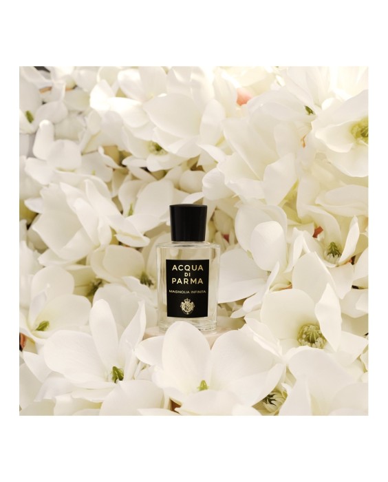 Eau de Parfum Magnolia Infinita Signatures of the Sun Acqua di Parma