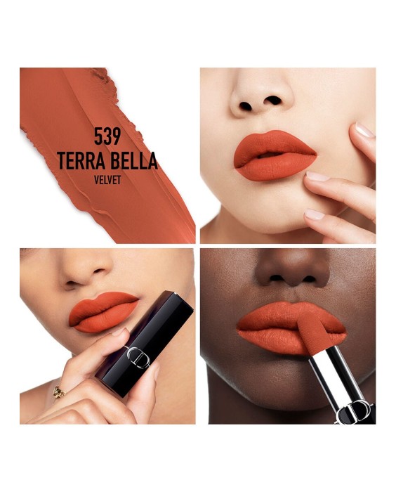 Barra de labios - Confort y larga duración - Tratamiento floral hidratante