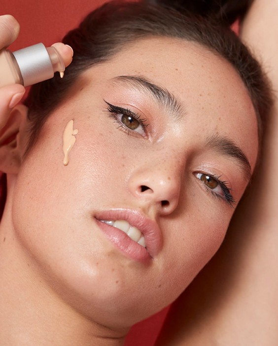 Base de maquillaje The 24H Foundation 3INA