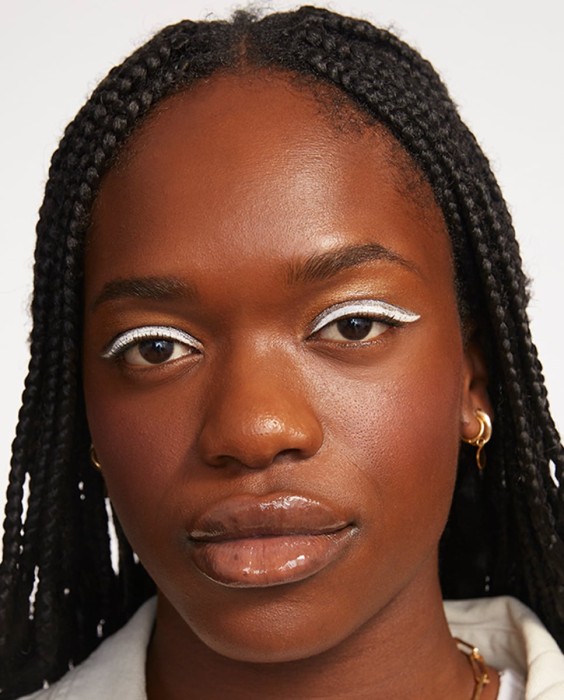 Base de maquillaje The 24H Foundation 3INA