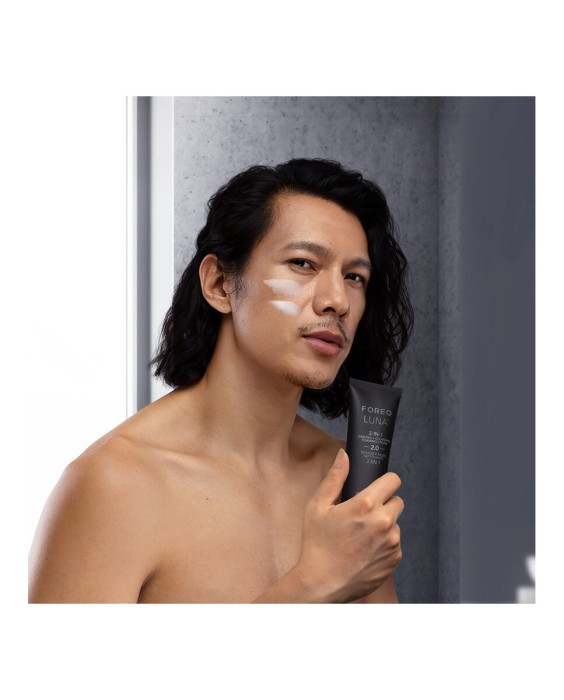 Espuma cremosa de limpieza + afeitado 2 en 1 LUNA™ FOREO