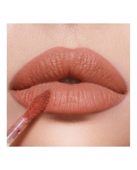 Charlotte Tilbury Airbrush Flawless Lip Губная помада
