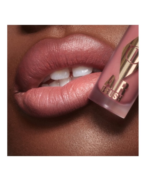 Charlotte Tilbury Airbrush Flawless Lip Губная помада