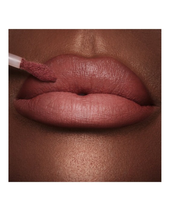 Charlotte Tilbury Airbrush Flawless Lip Губная помада
