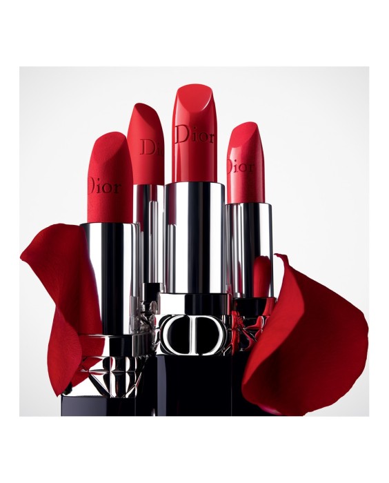 Barra de labios recargable color couture - 4 acabados: satinado, mate, metalizado y aterciopelado - tratamiento floral - confort y larga duración