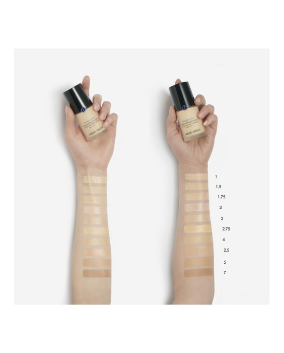 Giorgio Armani Designer Glow 30мл Тональная основа