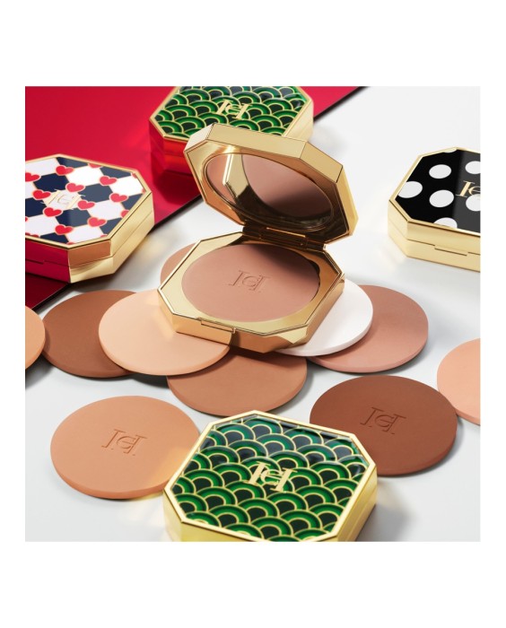 Estuche Fabulous Skin Compact Prints Carolina Herrera