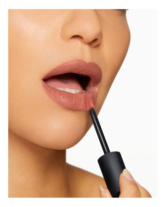 Barra de labios Air Matte Lip Color Nars