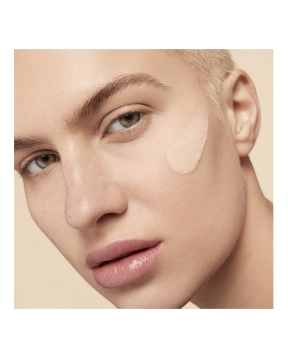 Yves Saint Laurent All Hours Тональное средство