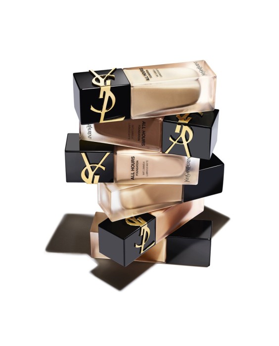 Yves Saint Laurent All Hours Тональное средство