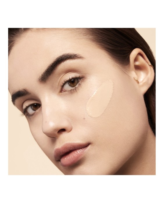 Yves Saint Laurent All Hours Тональное средство