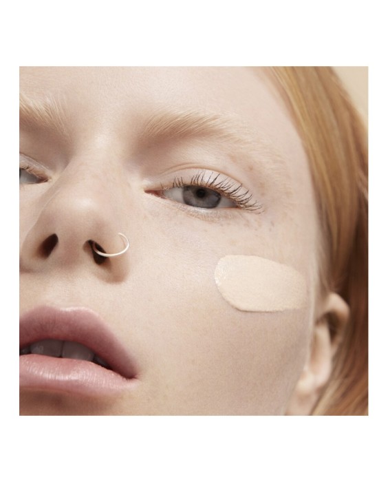 Yves Saint Laurent All Hours Тональное средство