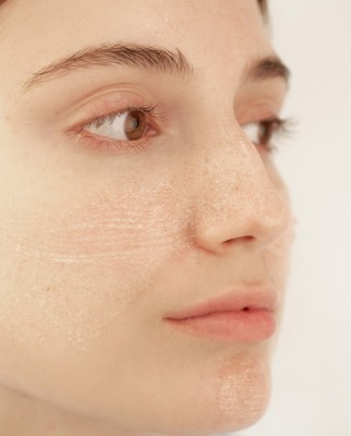 Exfoliante facial triple acción 75 ml Etnia