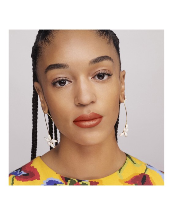 Barra de Labios Fabulous Kiss The Lipstick Efecto Luminoso Carolina Herrera