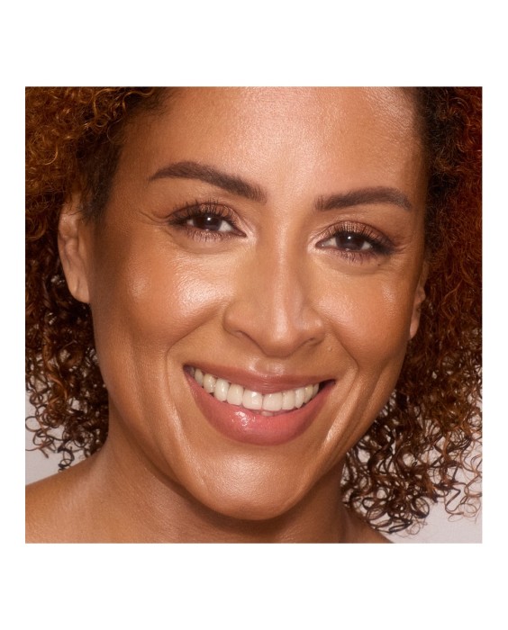 Charlotte Tilbury Unreal Skin Sheer Glow Tint-Hydrating Тональная основа