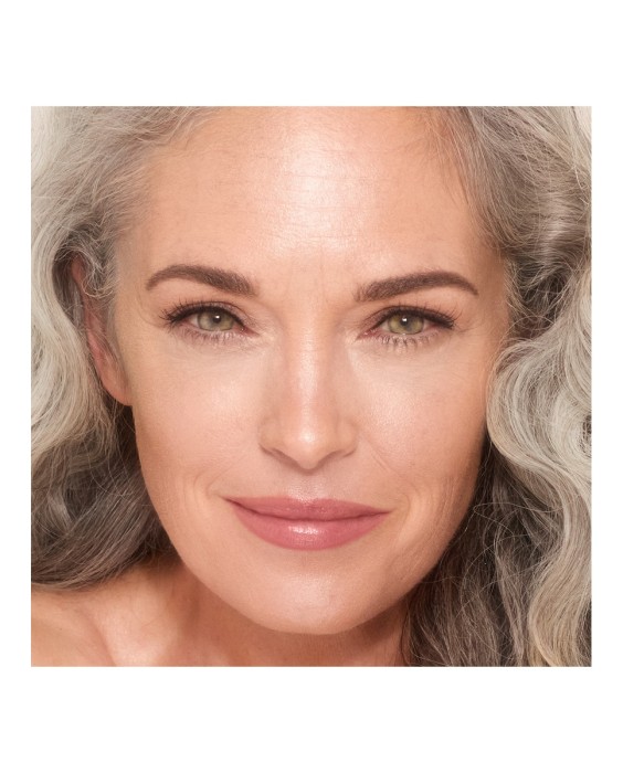 Charlotte Tilbury Unreal Skin Sheer Glow Tint-Hydrating Тональная основа