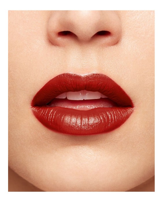Barra de labios Joli Rouge Clarins