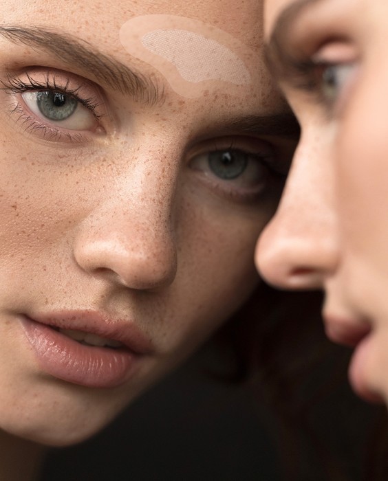 FAQ™ Parches de micropunciones antiedad con ácido hialurónico para la frente Forehead FAQ