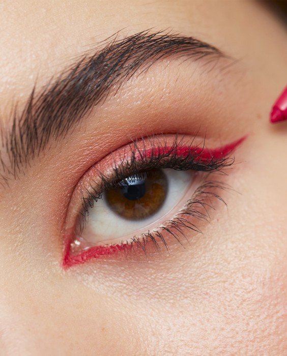 Lápiz de ojos The 24H Automatic Eye Pencil 3INA