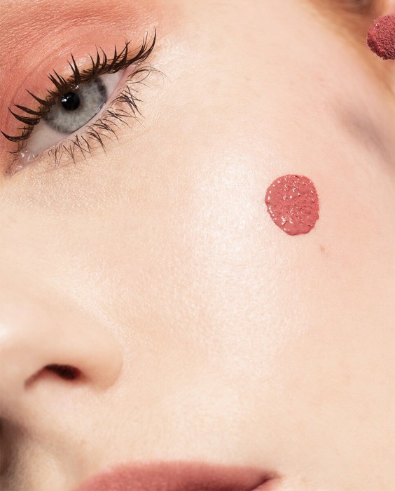 Crema de color líquida, mate y multiusos para ojos labios y mejillas The No-Rules Cream 3INA