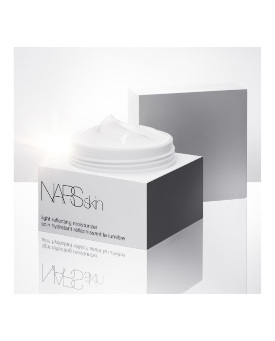 Hidratante Light Reflecting Moisturizer Nars Skin