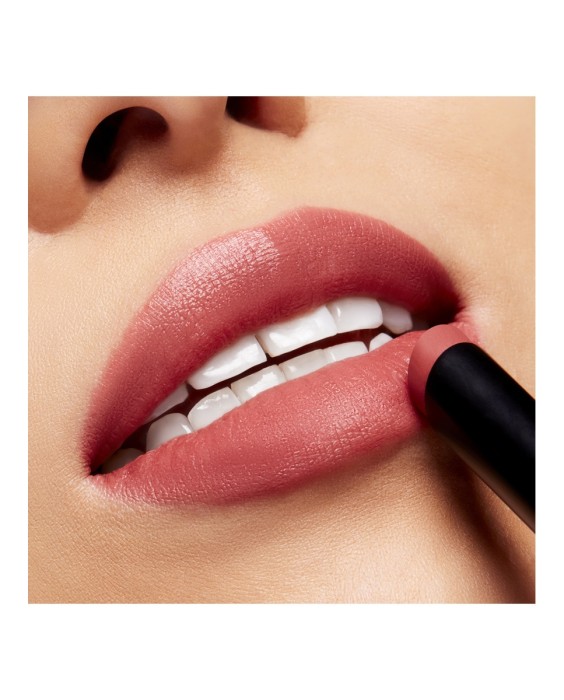 Barra de Labios Powder Kiss Velvet Blur Slim M.A.C