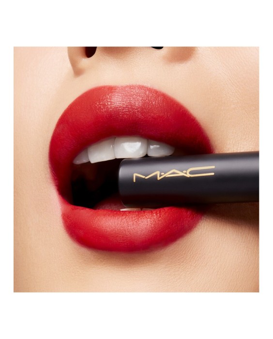 Barra de Labios Powder Kiss Velvet Blur Slim M.A.C