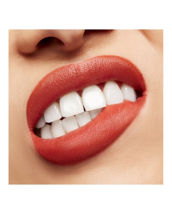 Barra de Labios Powder Kiss Velvet Blur Slim M.A.C