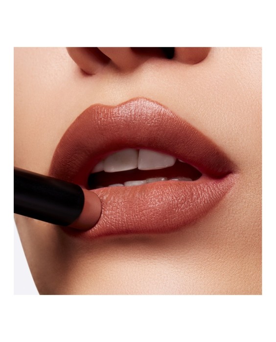 Barra de Labios Powder Kiss Velvet Blur Slim M.A.C