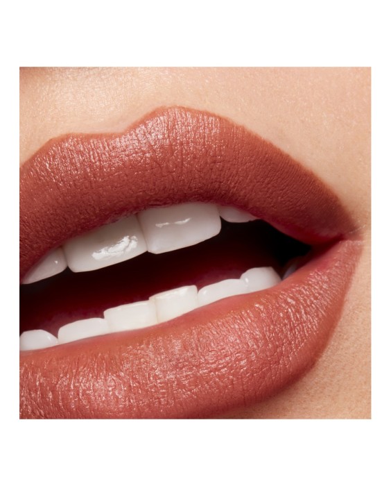 Barra de Labios Powder Kiss Velvet Blur Slim M.A.C