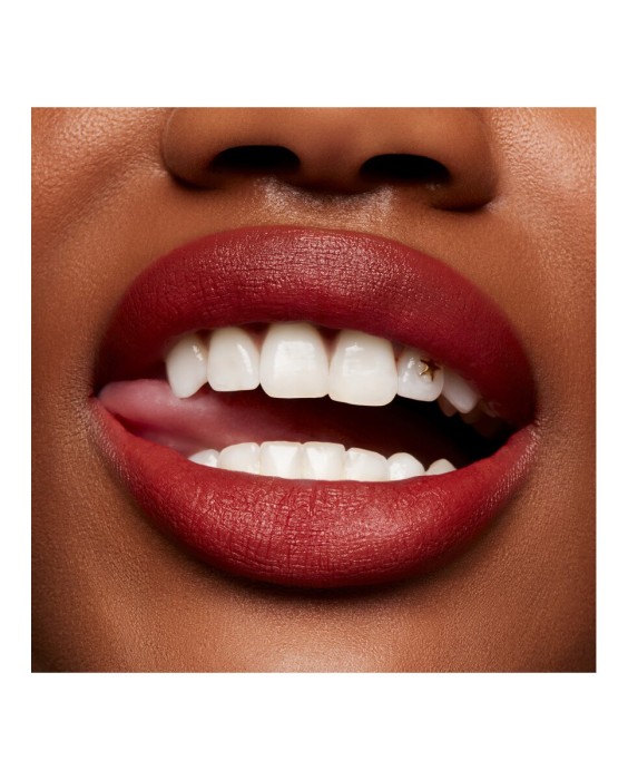 Barra de Labios Powder Kiss Velvet Blur Slim M.A.C