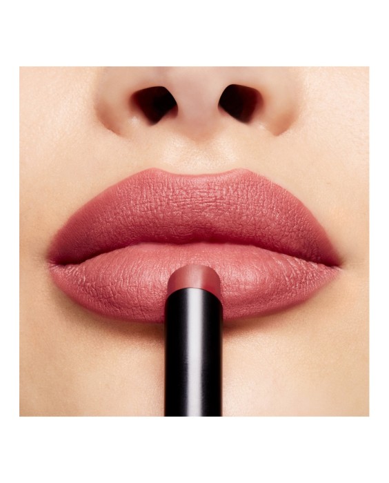 Barra de Labios Powder Kiss Velvet Blur Slim M.A.C