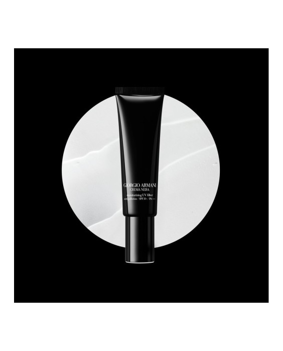 Giorgio Armani Crema Nera Extrema Moisturizing Defense Filter SPF 50+ PA+++ База для макияжа