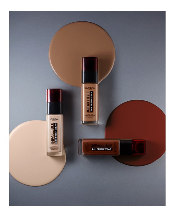 Base de maquillaje 32H Fresh Wear L'Oréal Paris