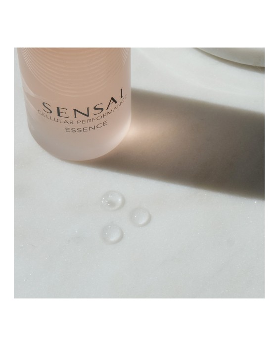 Sensai Cellular Performance Essence 40мл Антивозрастная эссенция с гиалуроновой кислотой