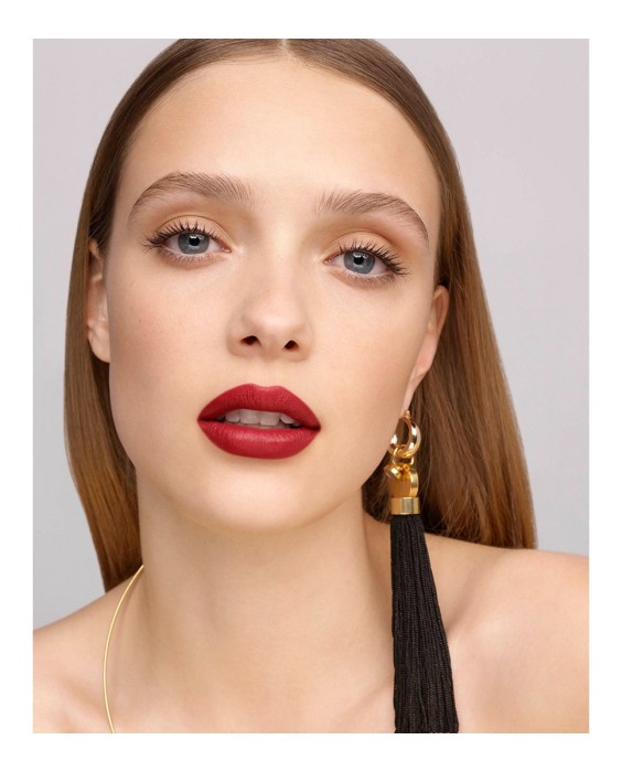 Carolina Herrera Mate Fabulous Kiss Губная помада