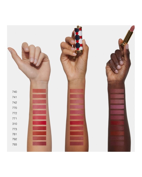 Carolina Herrera Mate Fabulous Kiss Губная помада