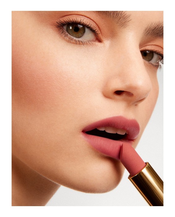 Carolina Herrera Mate Fabulous Kiss Губная помада