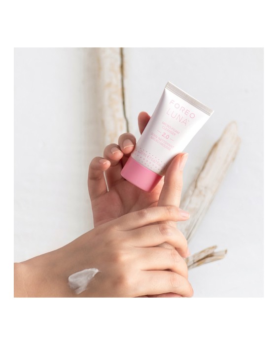 LUNA™ Gel limpiador facial diario de suave microespuma 20 ml FOREO