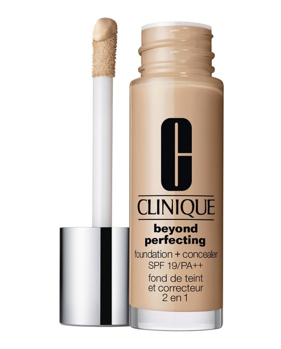 Maquillaje + Corrector Larga Duración Beyond Perfecting Clinique