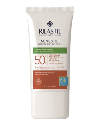 Protector solar 50+ Acnestil 40 ml Rilastil Sun System