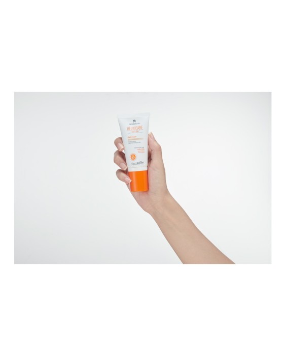 Gelcream Light SPF 50 Heliocare Солнцезащитный крем - гель с эффектом макияжа