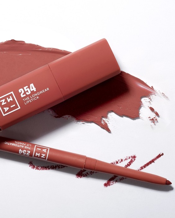 Barra de labios The Longwear Lipstick 3INA