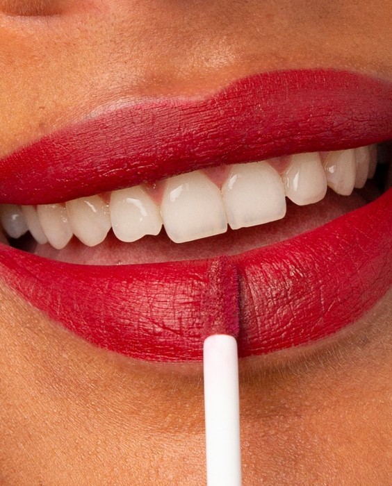 Barra de labios The Longwear Lipstick 3INA