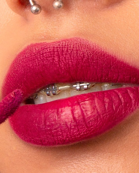 Barra de labios The Longwear Lipstick 3INA