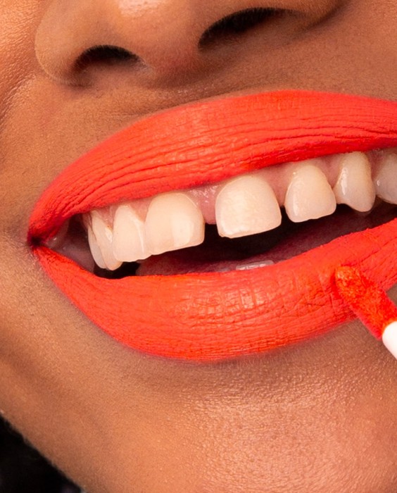 Barra de labios The Longwear Lipstick 3INA