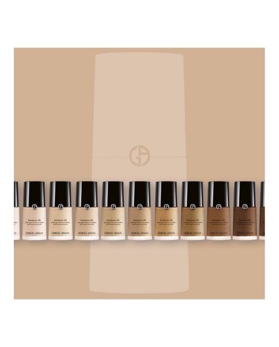 Giorgio Armani Luminous Silk Тональная основа