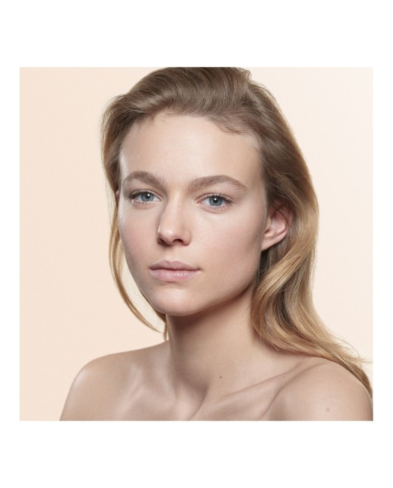 Giorgio Armani Luminous Silk Тональная основа