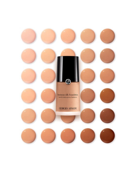 Giorgio Armani Luminous Silk Тональная основа